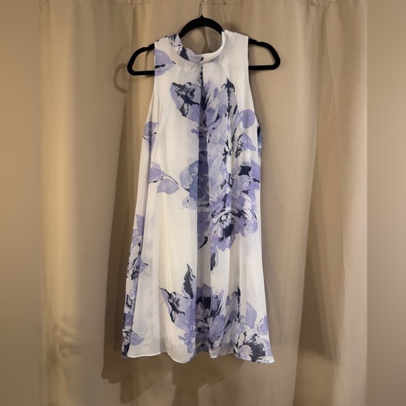 Robbie Bee Floral Sleeveless Dress - Picture 1 of 6